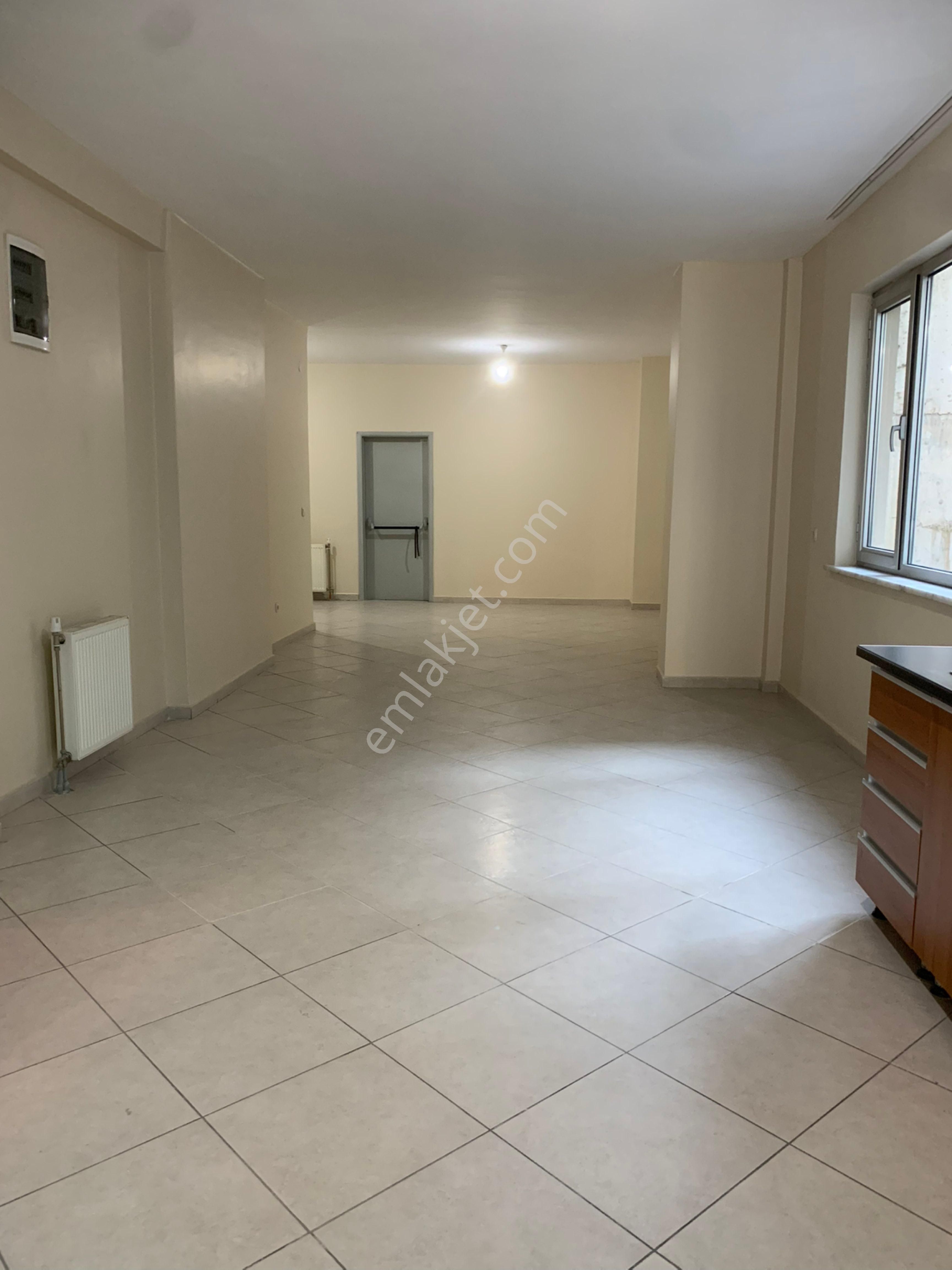 Tiamo’dan 4 Kat Asansörlü Kombili Cadde Üzerinde - Görsel 24