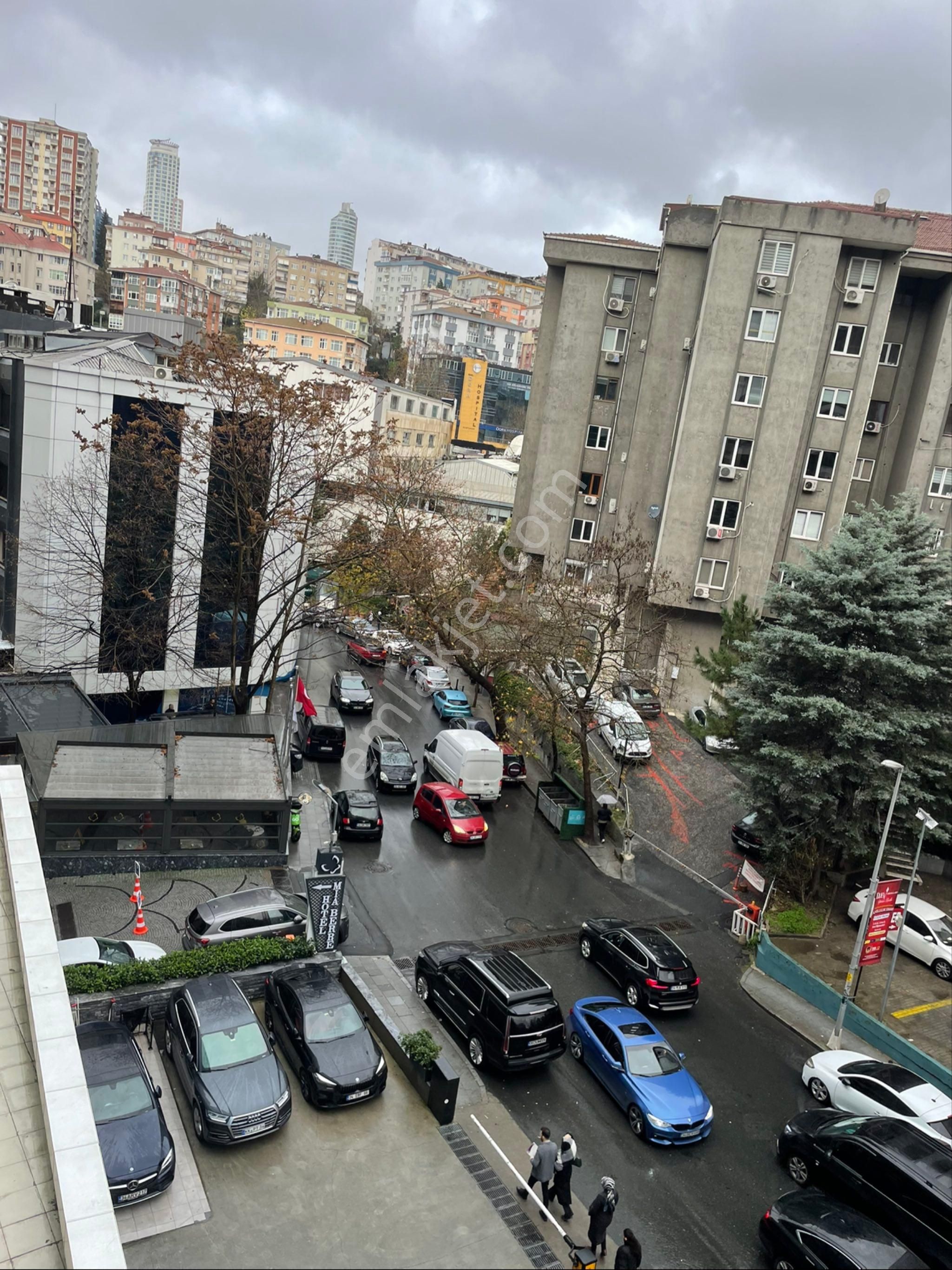 Tiamo’dan 4 Kat Asansörlü Kombili Cadde Üzerinde - Görsel 6