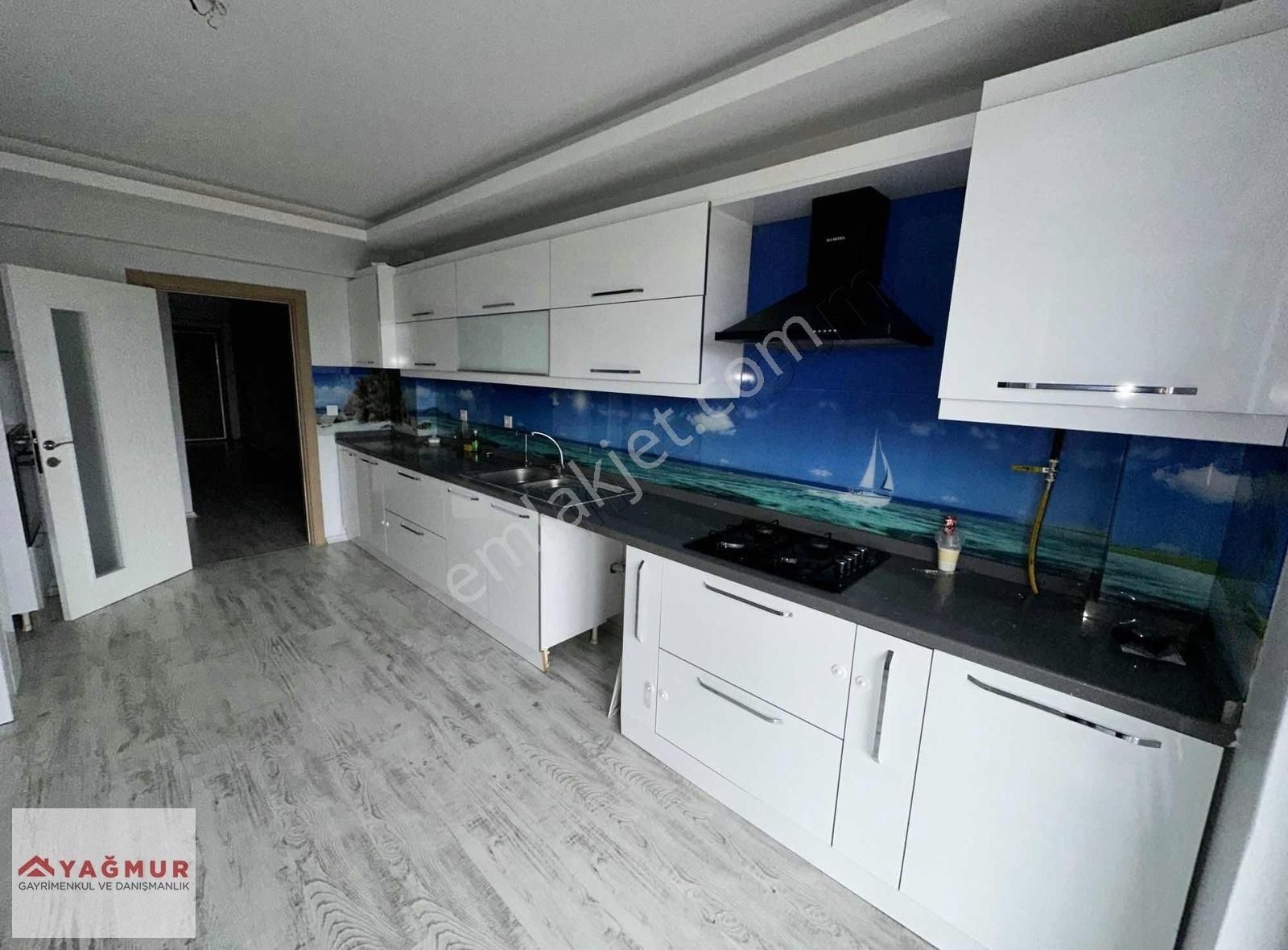 Çorlu Kazımiye Kiralık Daire Yağmur Gayrimenkul'den Assaray Sitesinde Kiralık 150 M2 Daire