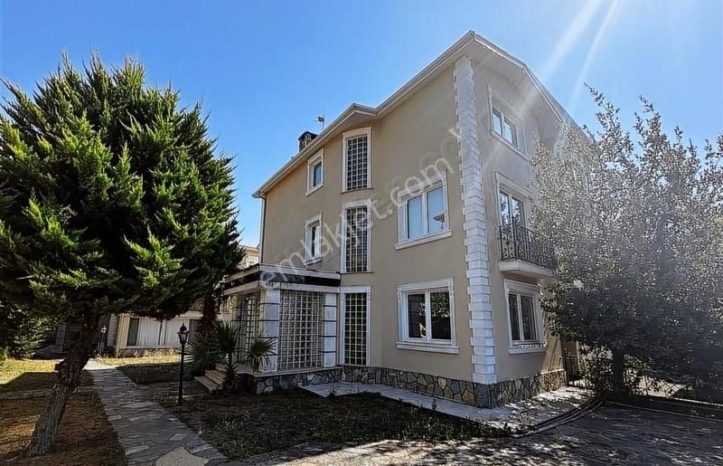 Mudanya Çağrışan Satılık Villa Bursa Mudanya Çağrışan'da 6+2 Satılık Vılla Son Fiyat