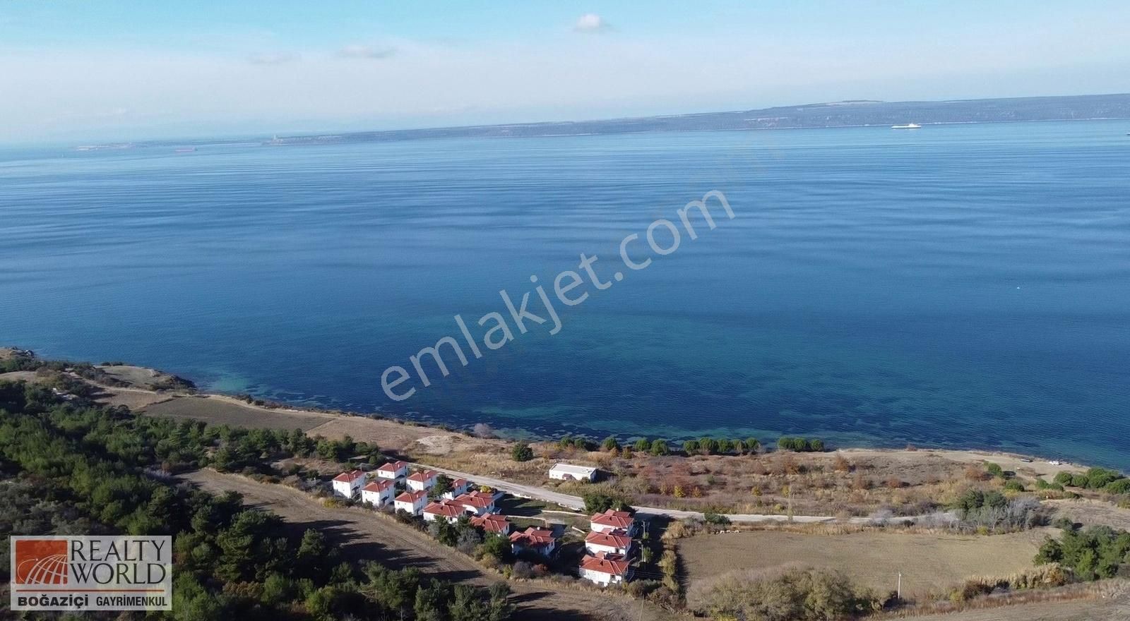 Çanakkale Merkez Erenköy Köyü (Merkez) Satılık Konut İmarlı Boğaz Manzarası Eşliğinde Müstakil Tapulu Yaşam Fırsatı