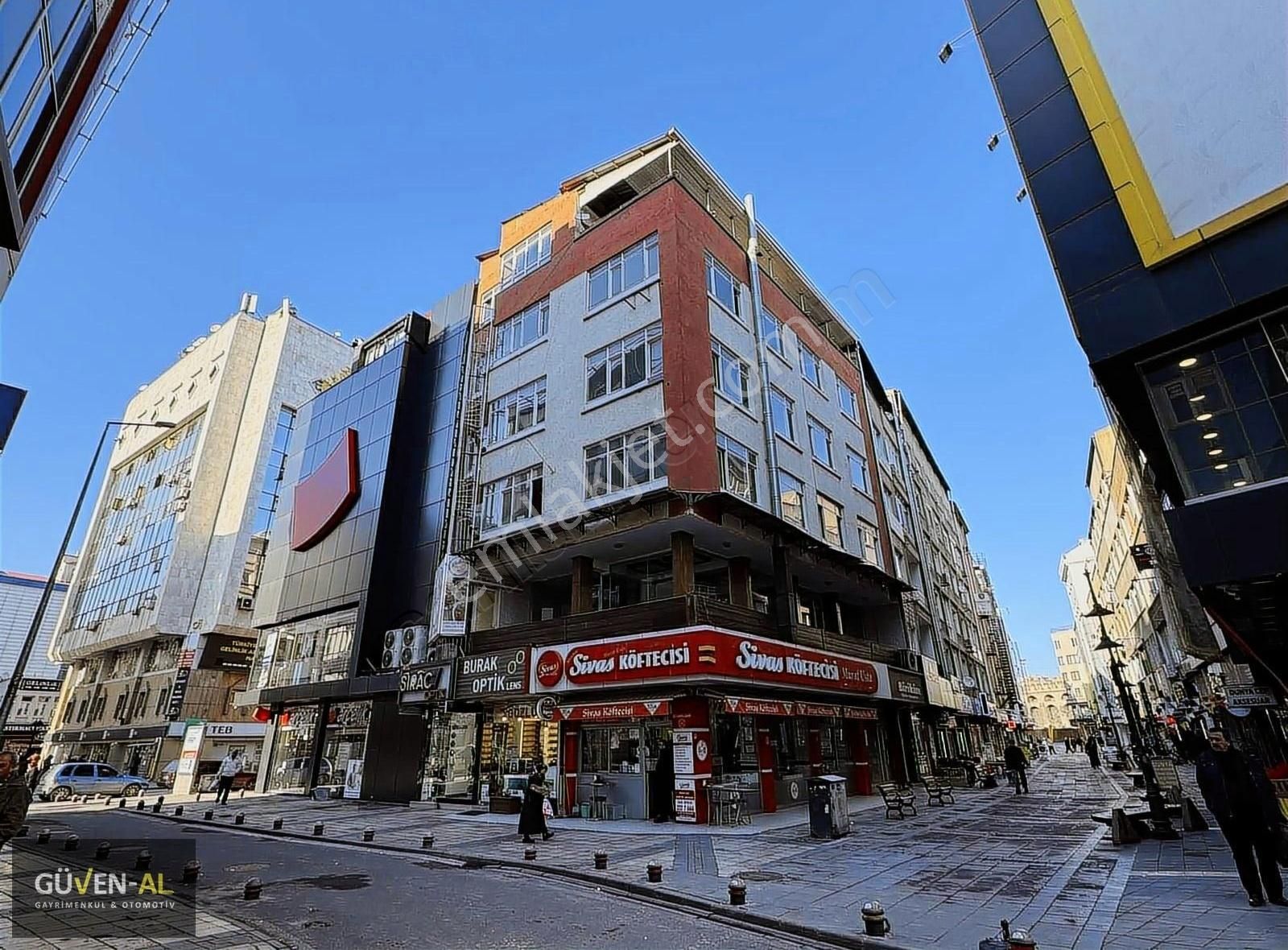 Melikgazi Cumhuriyet Satılık Ofis 27 Mayıs Bankalar Caddesi Şehrin Merkezinde Satılık Ofis