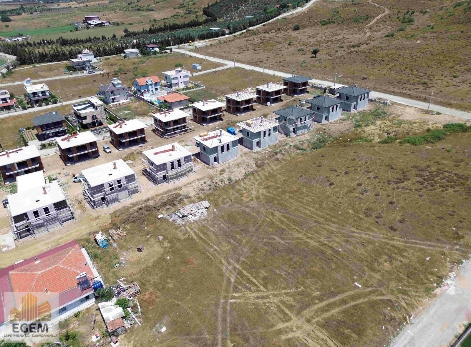 Seferihisar Düzcede Satılık 465 Mt Köşe Parsel Arsa - Görsel 4