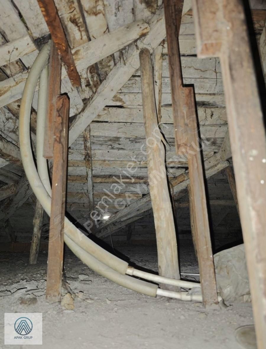 Selçuklu Mahallesi Satılık Müstakil Ev Arsa Parasına Satılık - Görsel 28