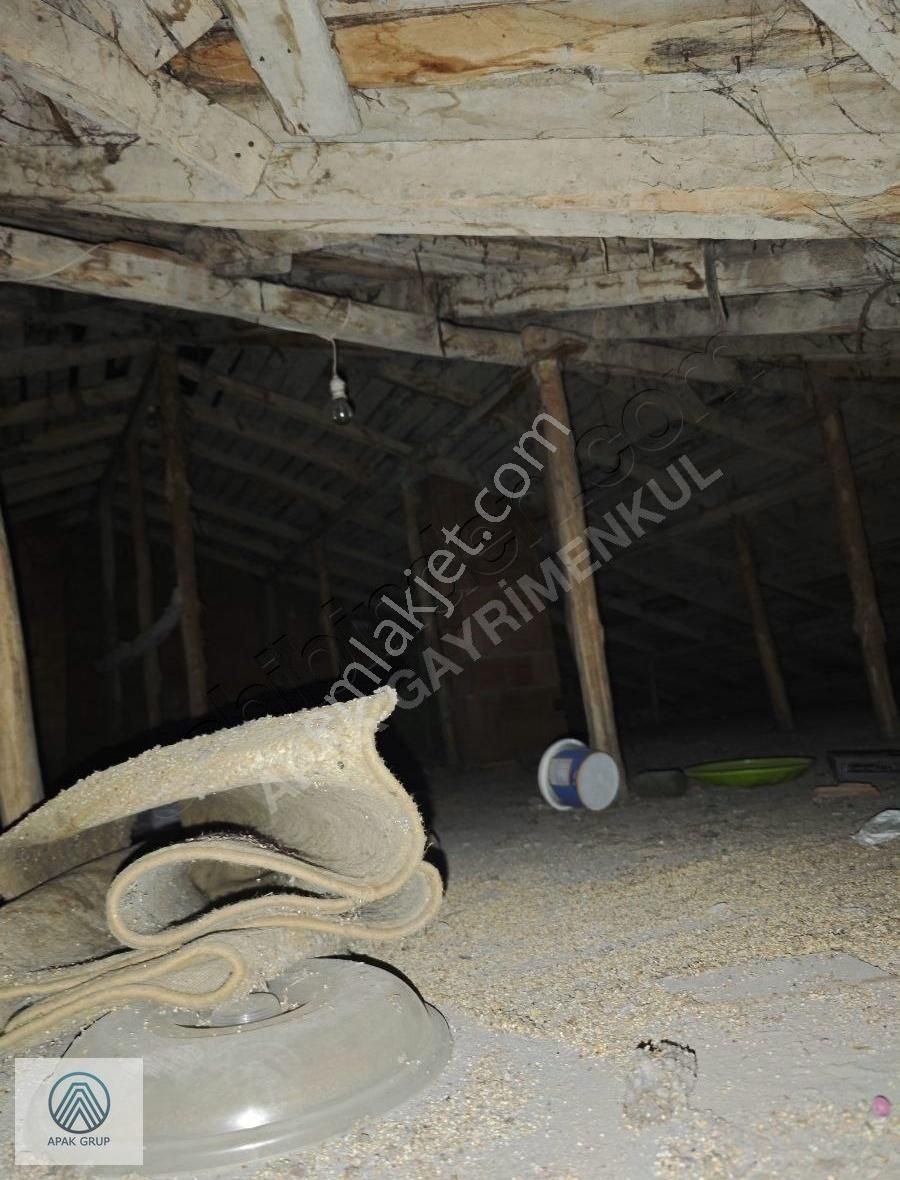 Selçuklu Mahallesi Satılık Müstakil Ev Arsa Parasına Satılık - Görsel 18