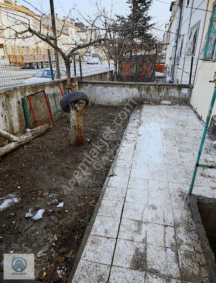 Selçuklu Mahallesi Satılık Müstakil Ev Arsa Parasına Satılık - Görsel 13