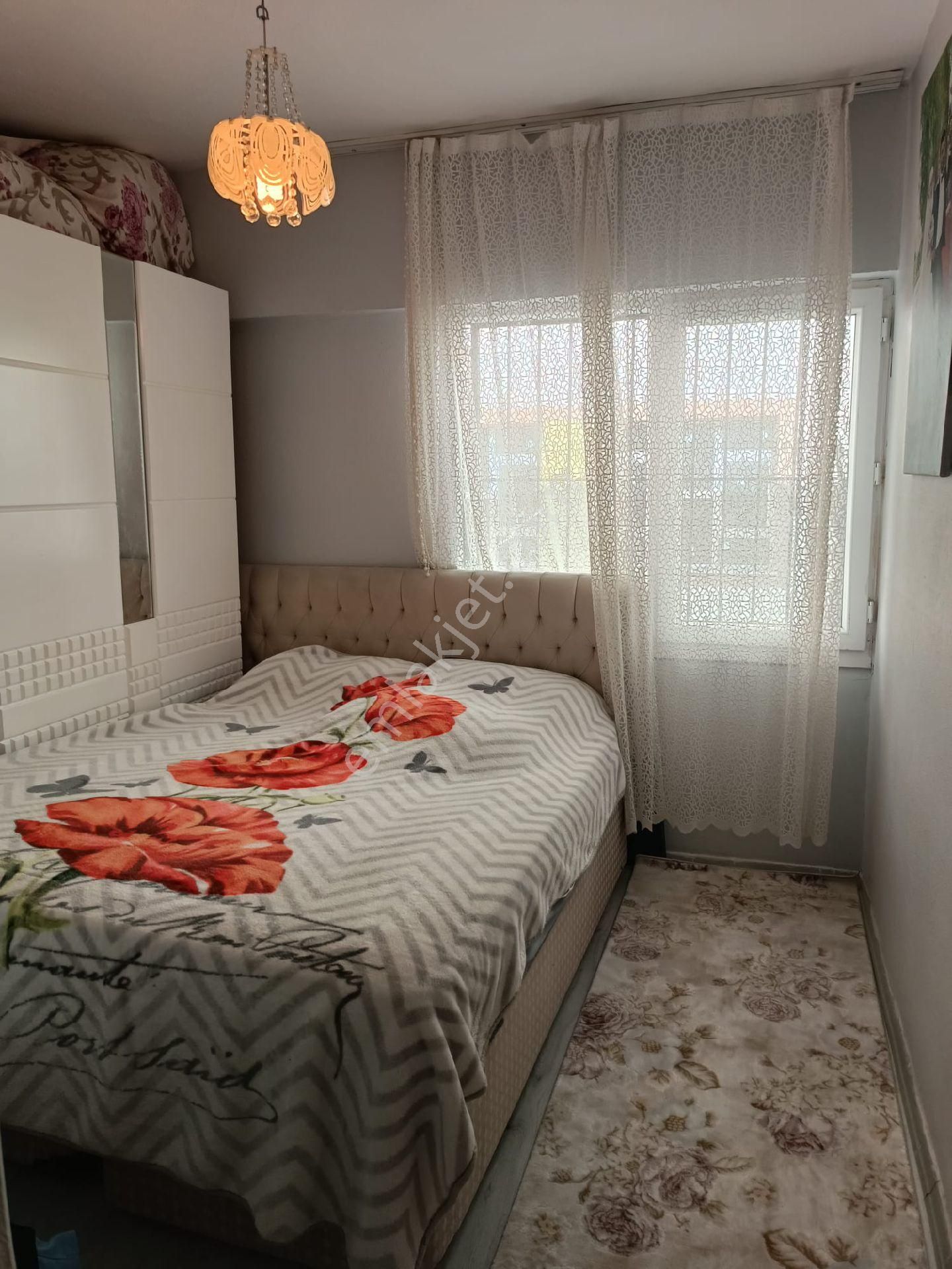 Üçyolda Caddeye Yakın 3+1 Satılık Daire - Görsel 13