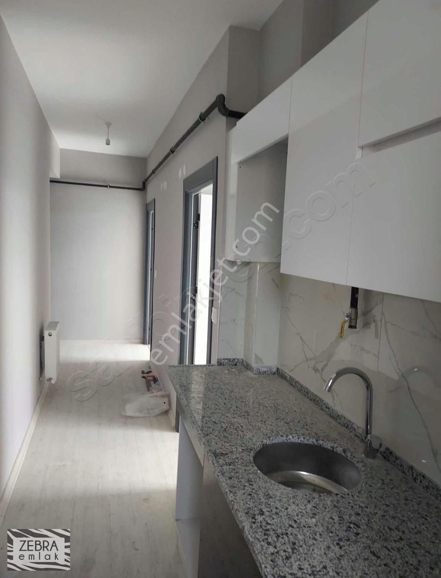 Tepebaşı Yeşiltepe Kiralık Daire Yeşiltepe'de Cuma Kapısı Yakını Apart