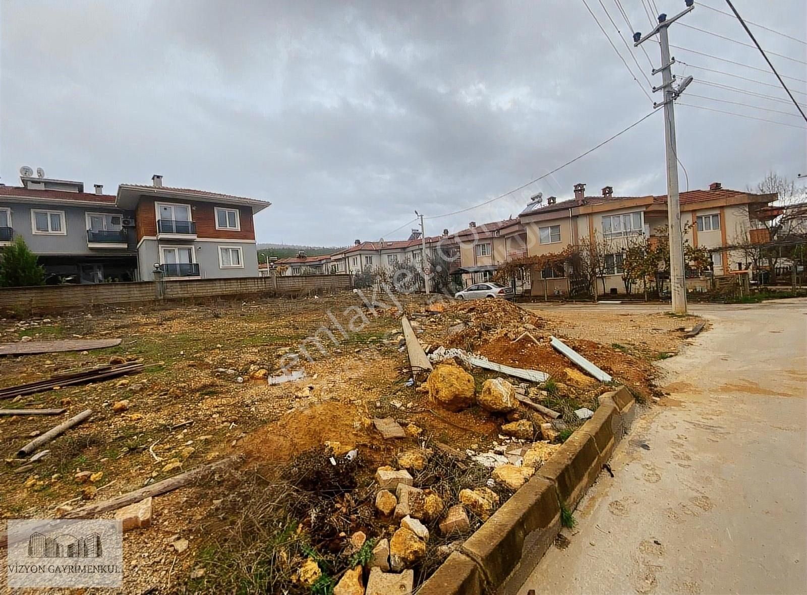 Menteşe Yeniköy Satılık Konut İmarlı Yeniköy-cedit Mahallesinde Satılık 20/40 İmarlı Arsa !