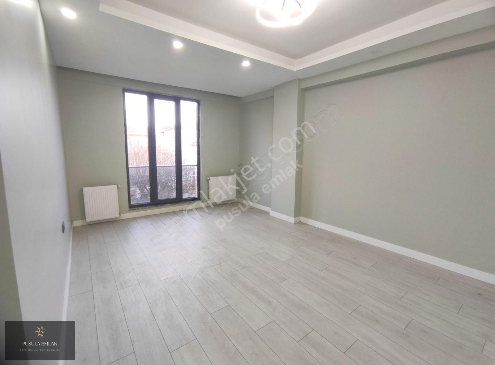 Bayrampaşa Yıldırım Satılık Daire Yıldırım Mah.kınalı Ada 3+2 Sıfır Ebeveyn Banyolu 180 M²dublex