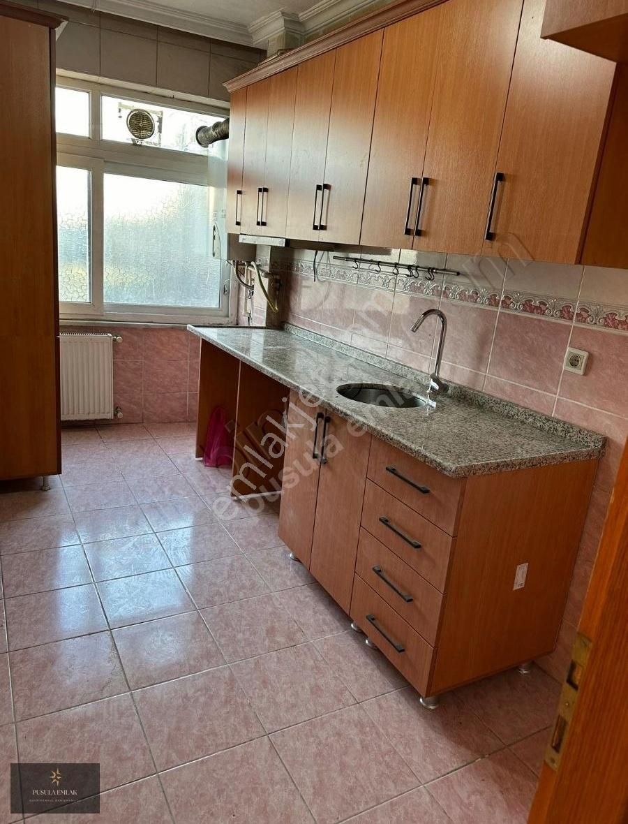 Gaziosmanpaşa Merkez Kiralık Daire G.o.paşa Çukurçeşme Cad Üzeri Tadilatlı 90 M² Arakat Daire