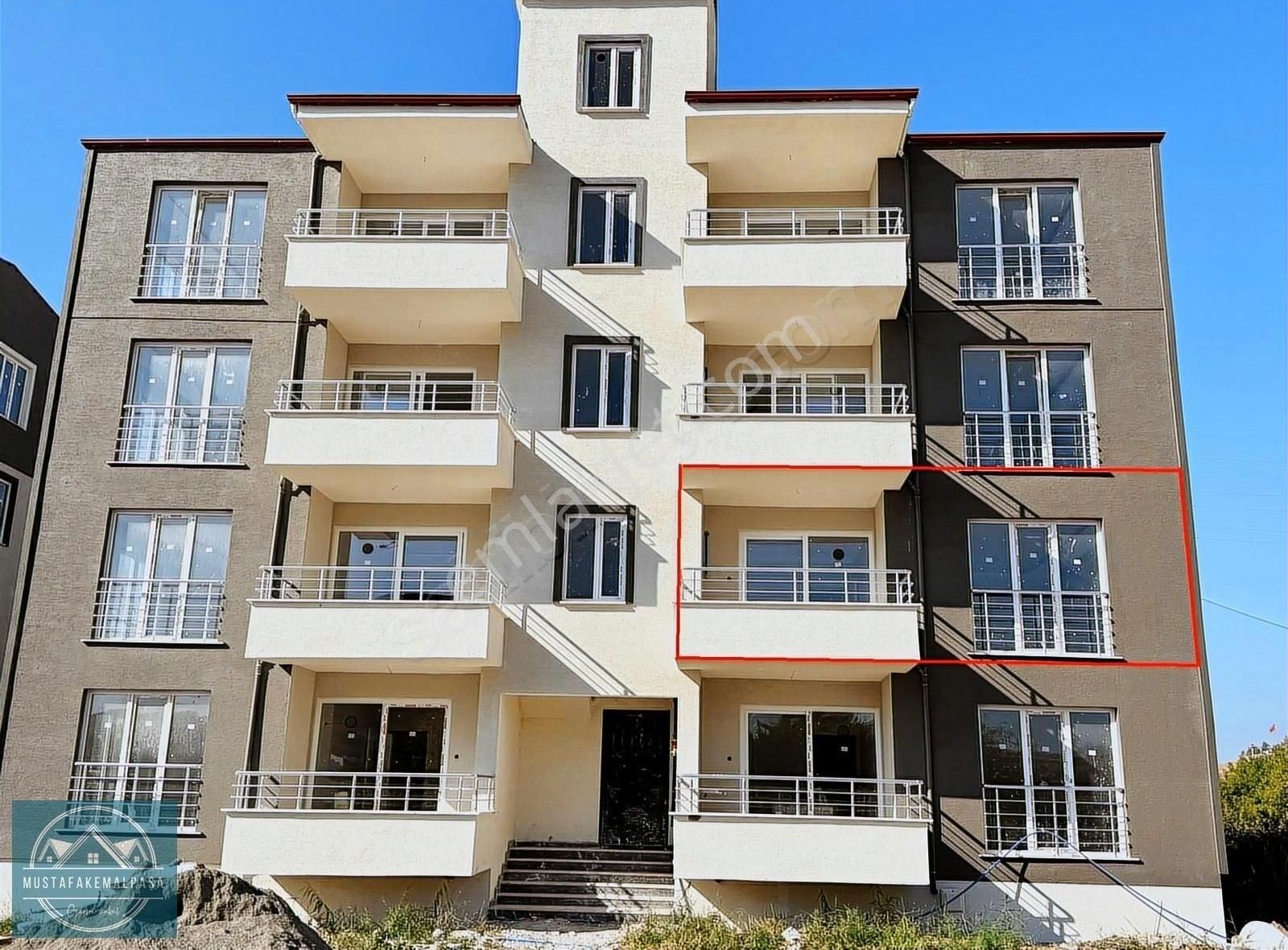 Mustafakemalpaşa Barış Satılık Daire M.k.paşa Gayrimenkul'den Barış Mah. 3+1 Geniş Daire 140 M2