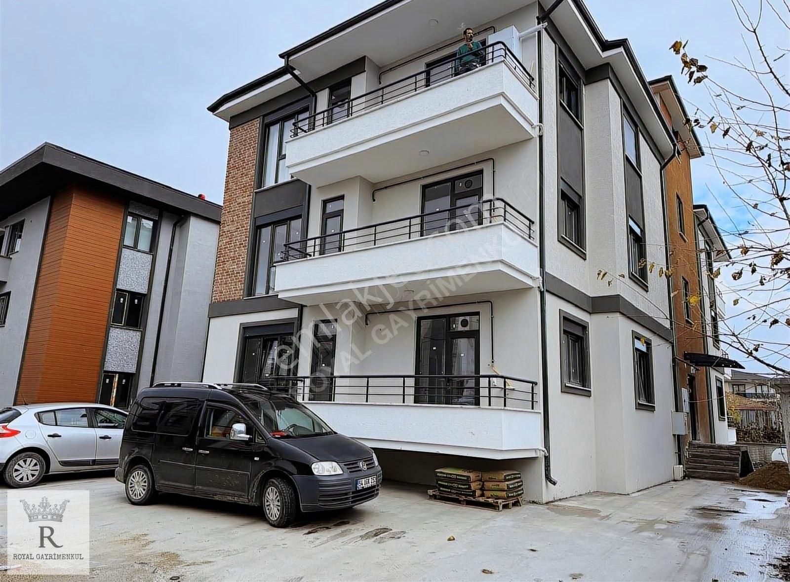 Adapazarı Tuzla Satılık Daire Sakarya Royal Gayrimenkul'den Tuzla Mahallesi 3+1 Satılık Daire