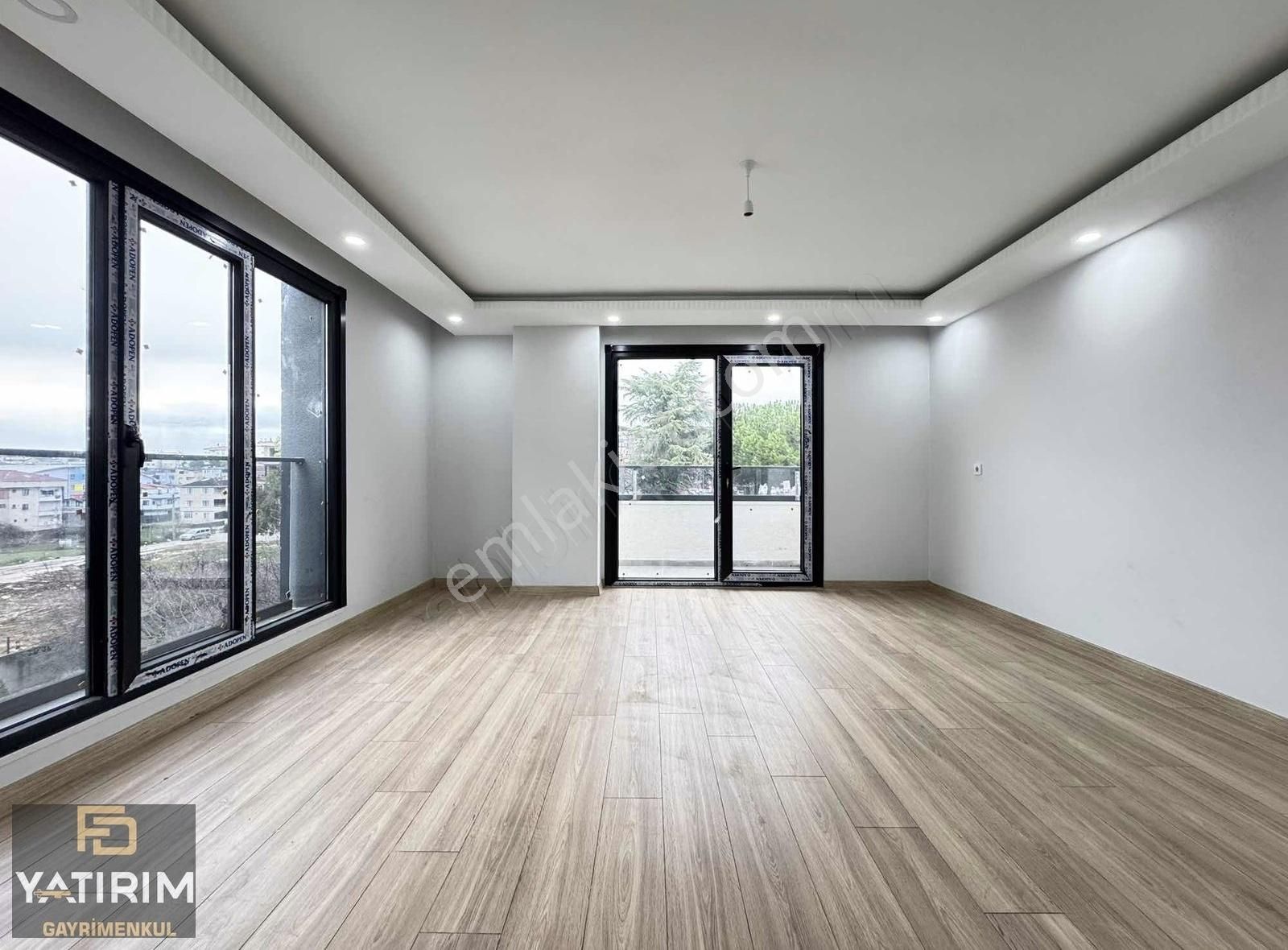 Darıca Bayramoğlu Satılık Daire Bayramoğlun'da Butik Site İçi 2+1 95 M² Lüx Asansörlü Orta Kat