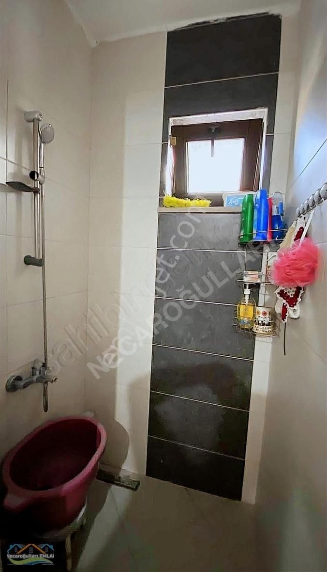 Necaroğullarından Merkezi Konumda Fırsat 2+1 Villa - Görsel 8