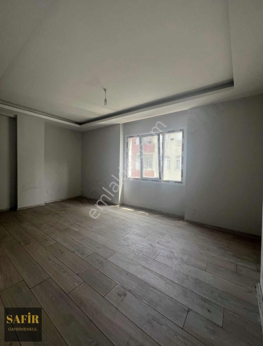 Güngörende Bağcılar Hastane Karşısı 3katlı Bina Komple Satılık.. - Görsel 28