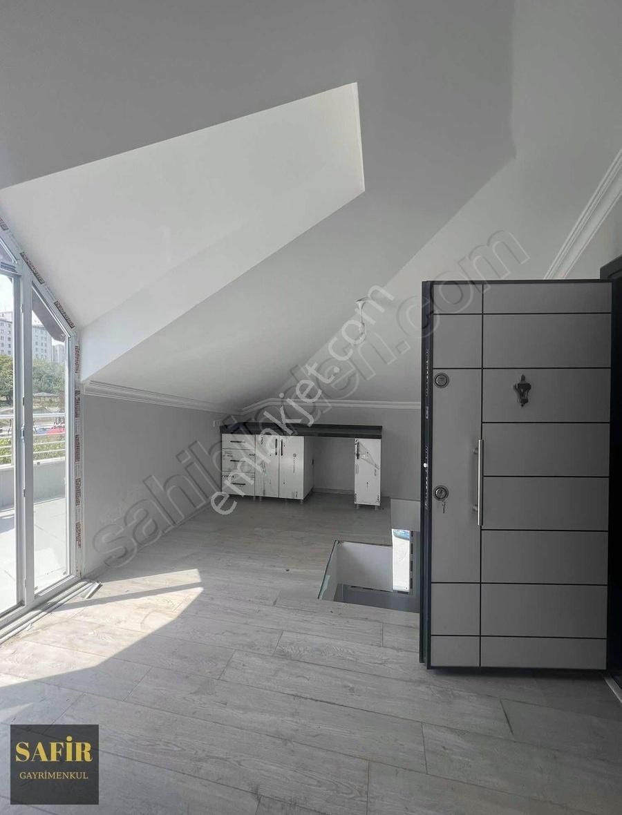 Güngörende Bağcılar Hastane Karşısı 3katlı Bina Komple Satılık.. - Görsel 21