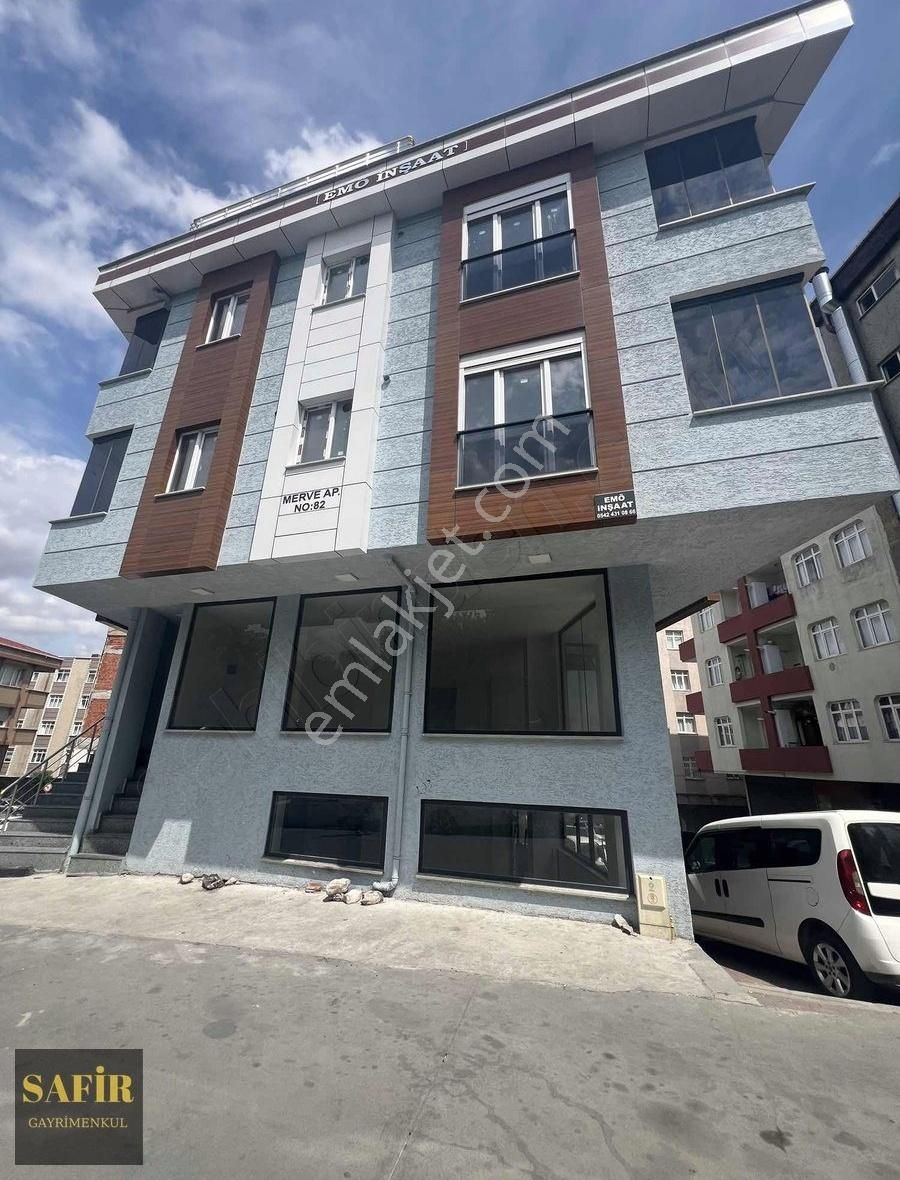 Güngörende Bağcılar Hastane Karşısı 3katlı Bina Komple Satılık.. - Görsel 12