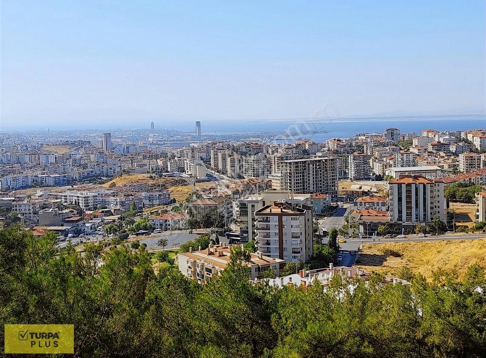 Karabağlar Tahsin Yazıcı Satılık Daire Tahsin Yazıcı Mah'de Asansörlü Otoparklı 3+1 Satılık Daire