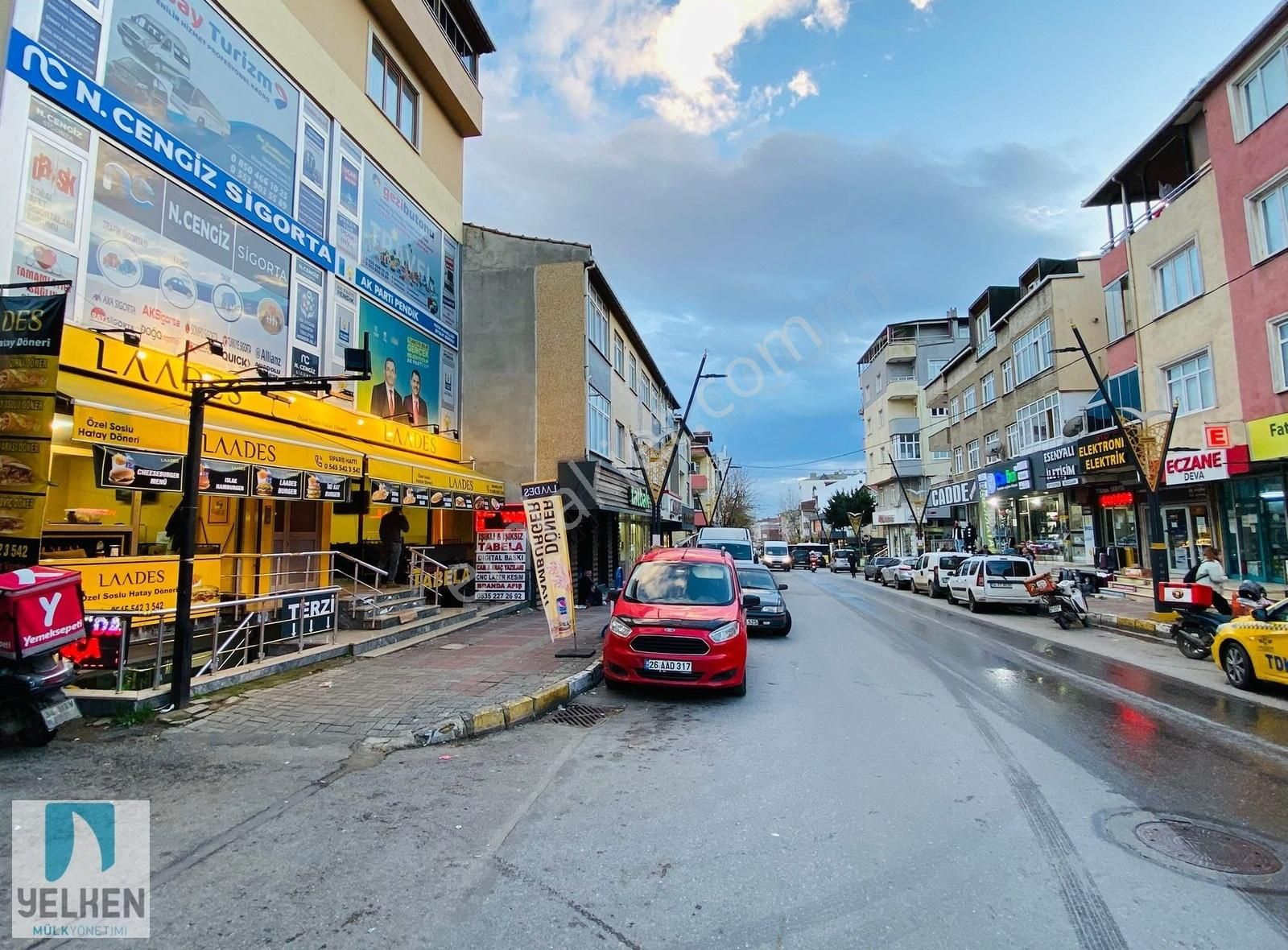 Pendik Fatih Devren Restaurant Minibüs Ve Çarşı Mağaza Cadde Üzeri Devren Kiralık Döner Dükkanı