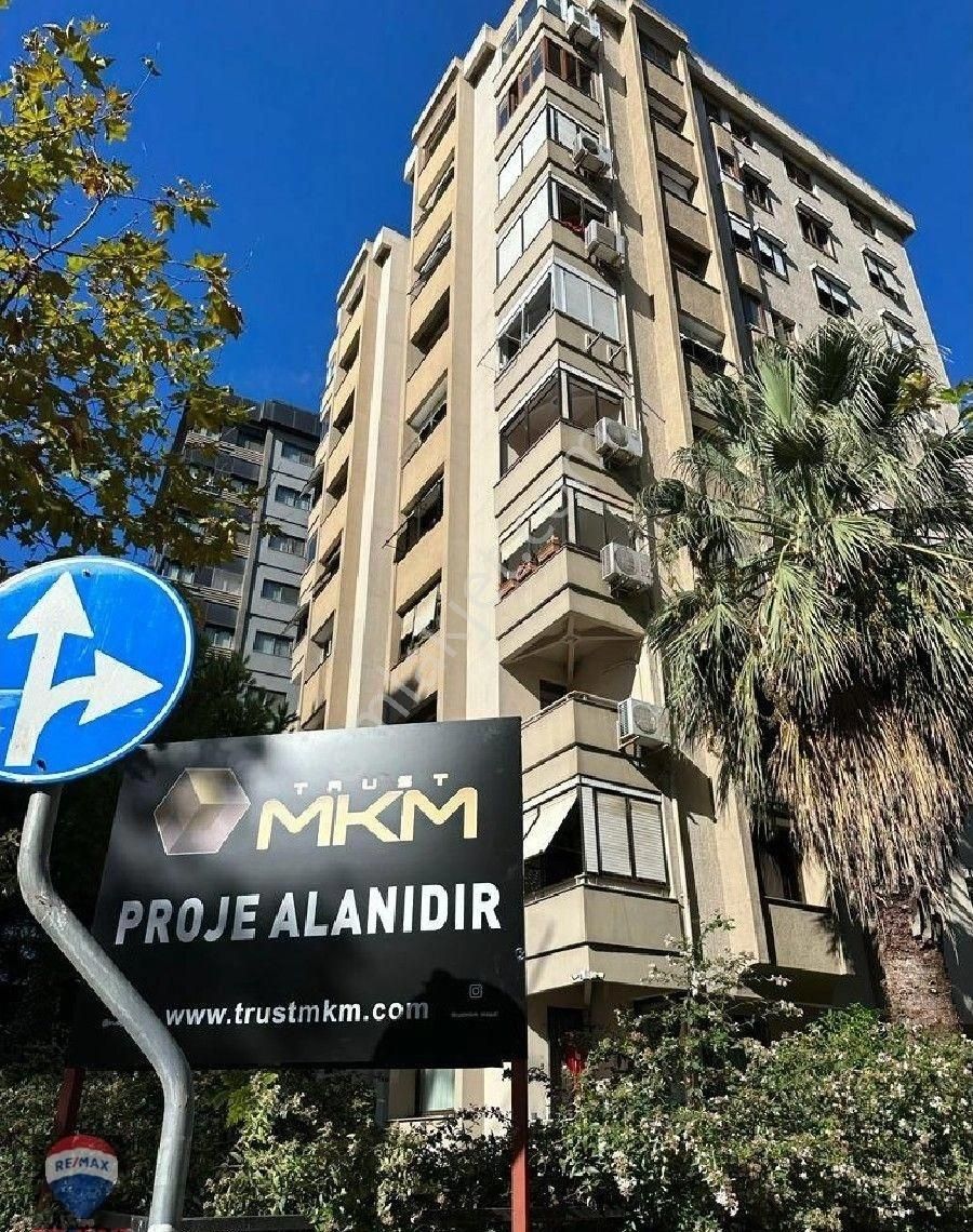 Kadıköy Suadiye Satılık Daire Suadiye Aydın Sokakta Projeden Satılık Daire