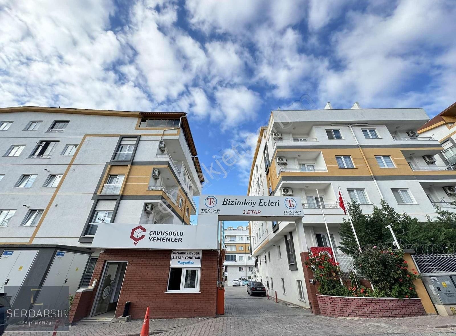 Darıca Bayramoğlu Satılık Daire Bayramoğlu Mahallesi Site İçi Güvenlikli 3+1 120m2 Fırsat Arakat