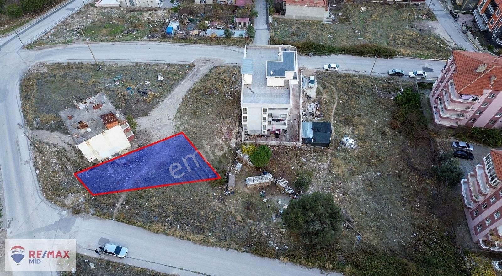 Altıeylül Gaziosmanpaşa Satılık Konut İmarlı Re/max Mid Gaziosmanpaşa Mahallesinde 353 M2 Satılık Arsa