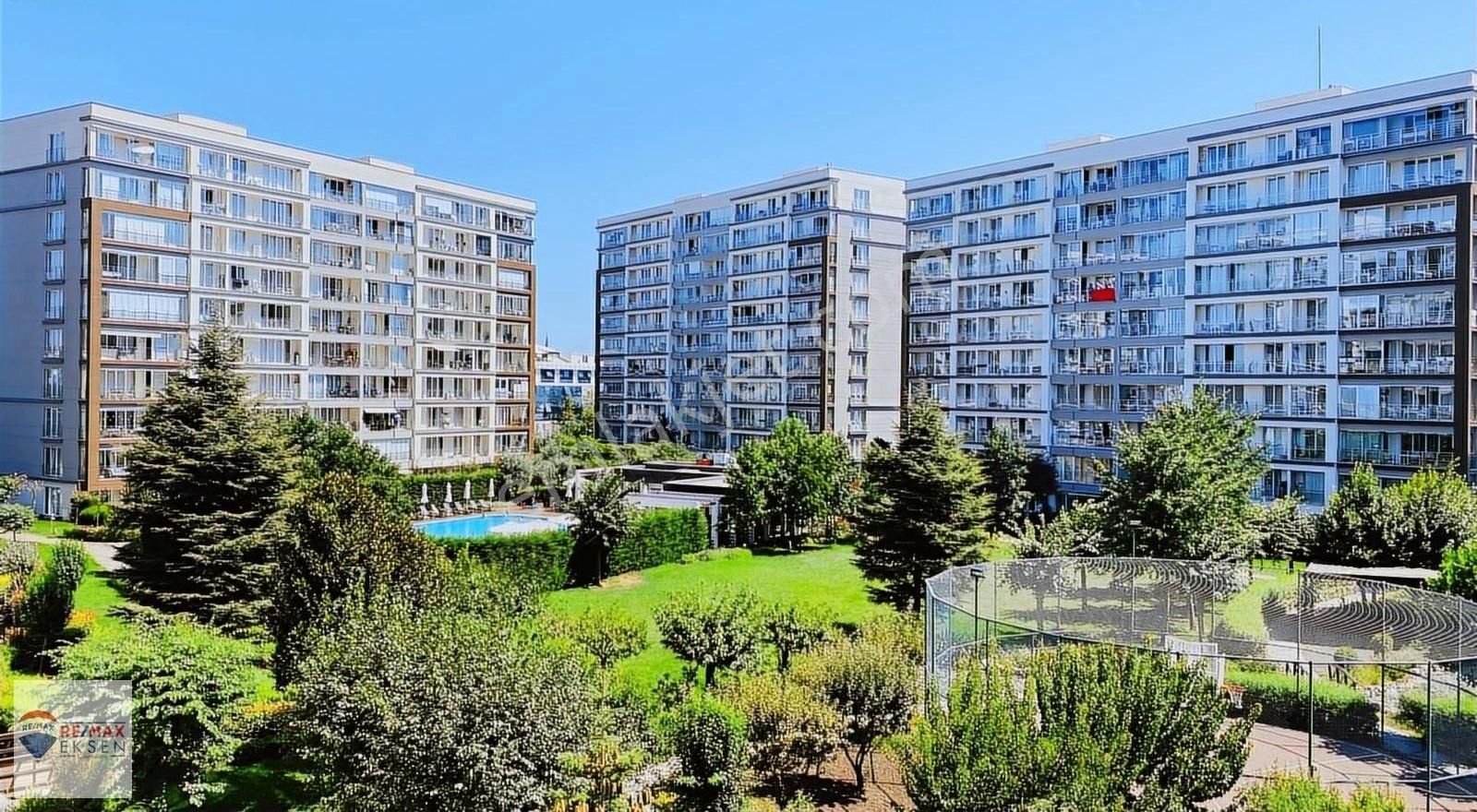 Sancaktepe Emek Satılık Daire Sur Yapı Adapark 3.etap 2+1 115m² Satılık Boş Suryapı