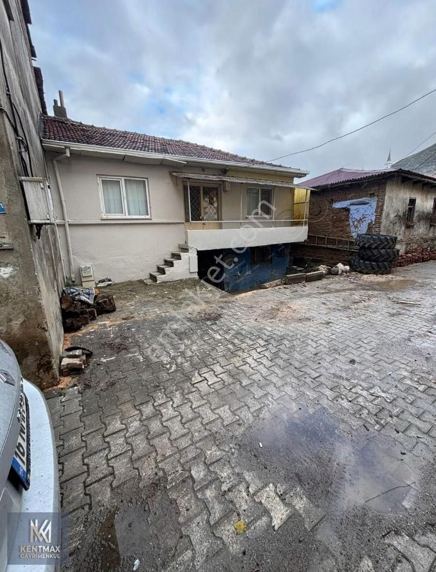 Kentmax Emlak'dan Satılık Bahçeli Köy Evi - Görsel 25
