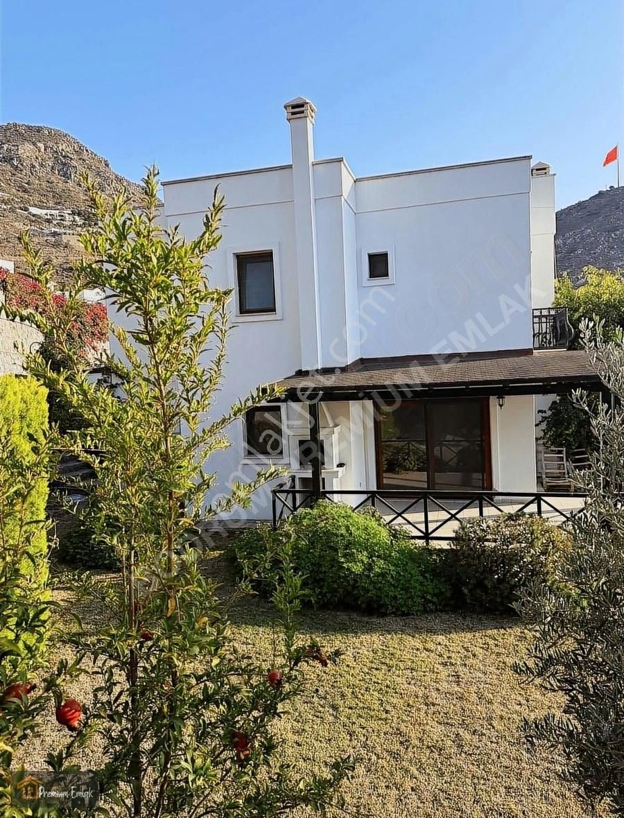 Bodrum Turgutreis Satılık Villa Bodrum Turgutreis'de Full Manzaralı 3+1 Muhteşem Villa.