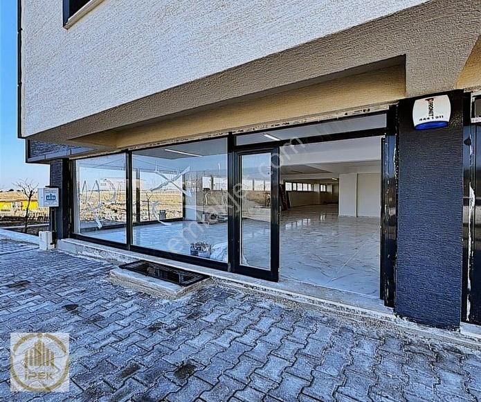 Arnavutköy Hadımköy Kiralık Dükkan & Mağaza Kiralık 160m2 Sıfır Dükkan Araç Yanaşır Düz Ayak Ferah Konum