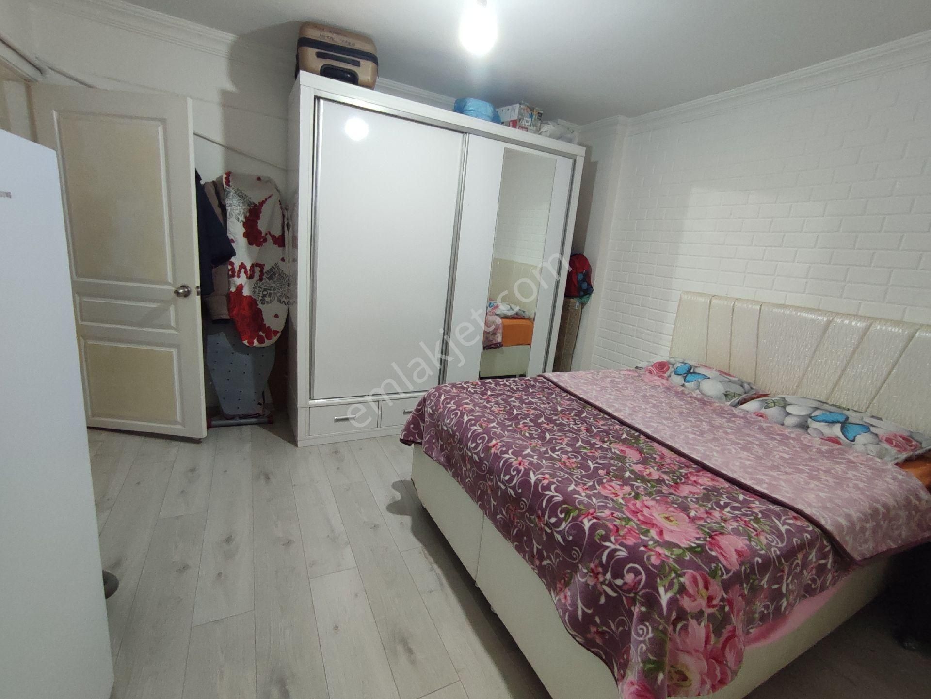 Erzen Emlak İstanbul Gaziosmanpaşa Yıldıztabya Cuma Pazarı Orada - Görsel 9