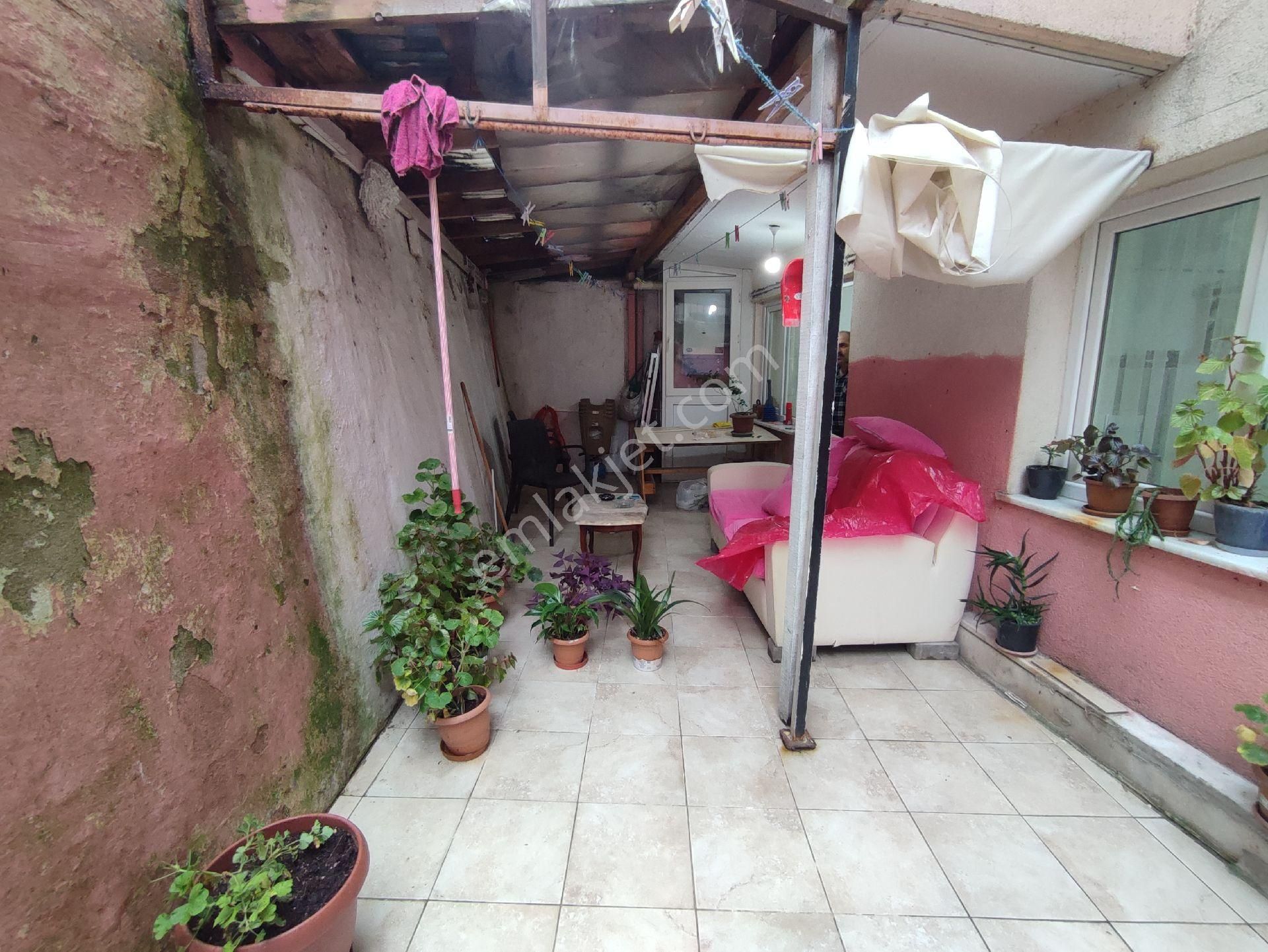 Erzen Emlak İstanbul Gaziosmanpaşa Yıldıztabya Cuma Pazarı Orada - Görsel 13