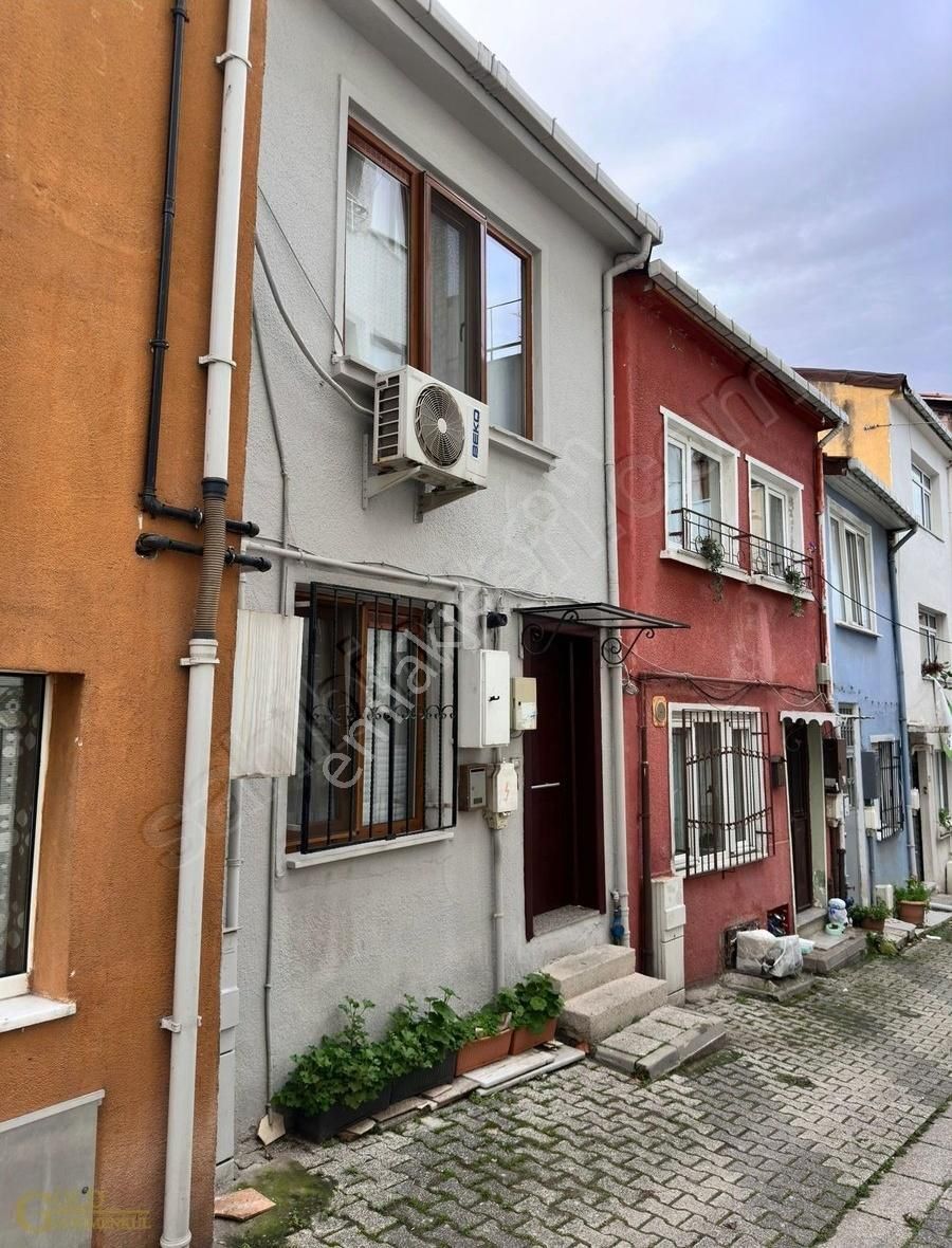 Üsküdar Doğancılarda 2 Katlı Müstakil Satılık Bina - Görsel 3