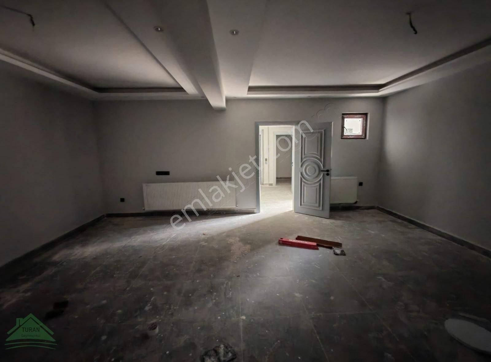 Müstakil Havuzlu Asansörlü 7+1 Villa - Görsel 6