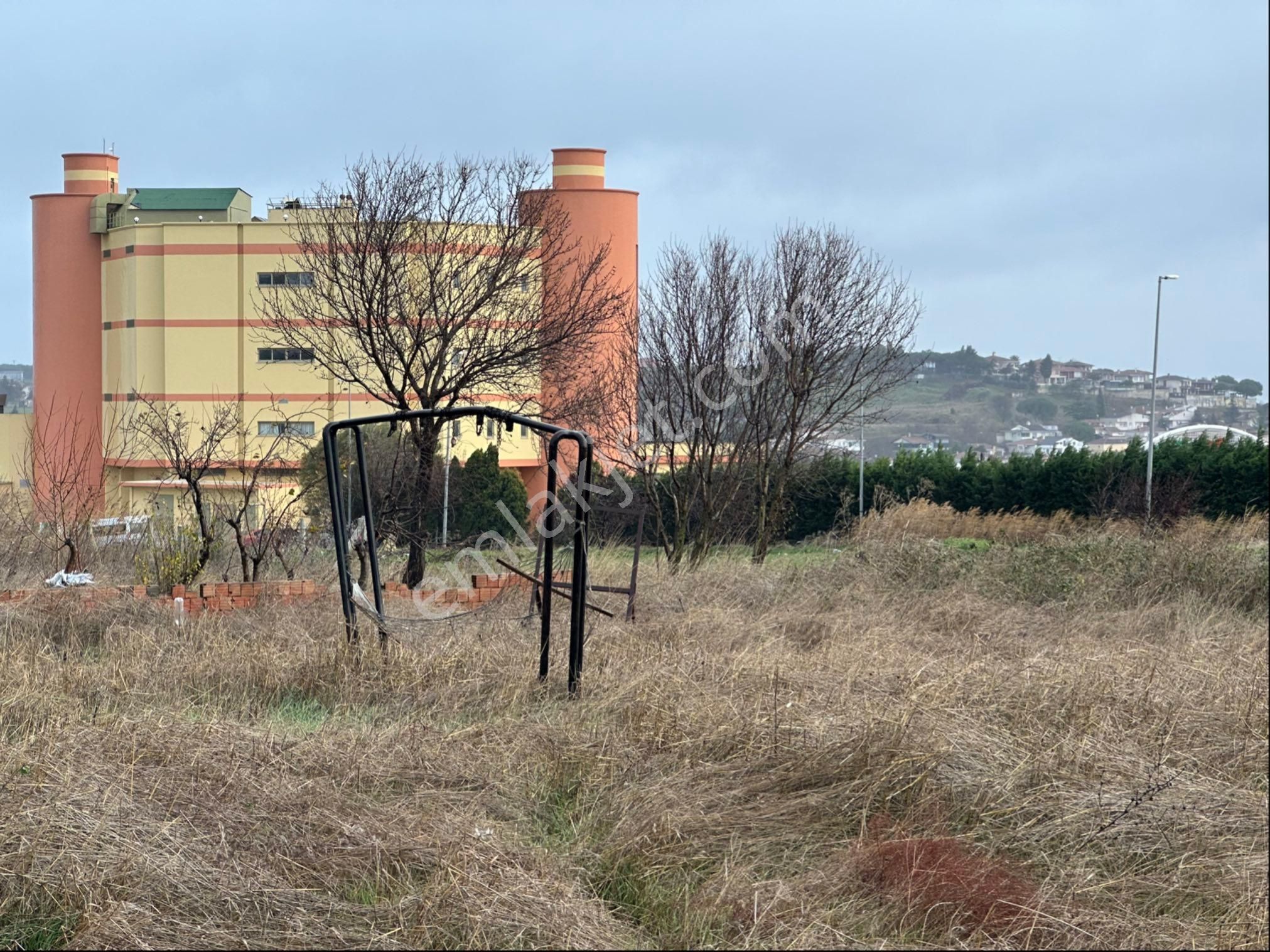 Silivri Yeni Satılık Konut İmarlı Silivri Yeni Mah Garden Yanı E-5 Karayoluna Yakın İmarlı Arsa