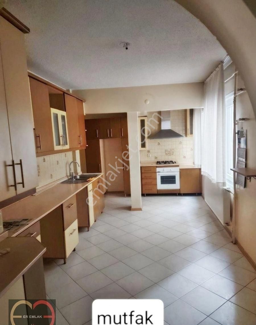 Çankaya Emek Kiralık Daire Bahçelievler’de Metro Yakını 4+1 Geniş Ve Ferah Kiralık Daire!