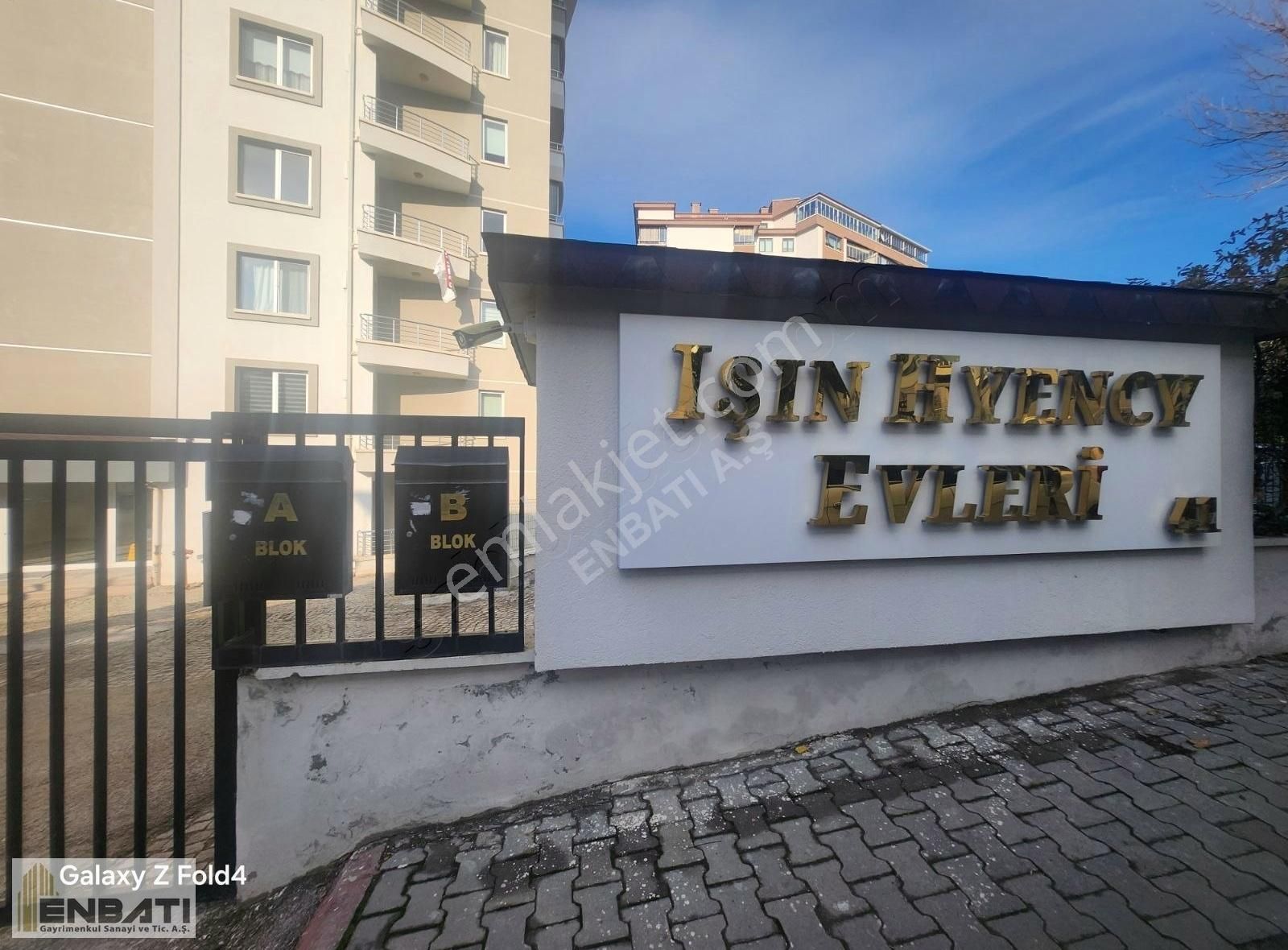 Çankaya Yaşamkent Satılık Daire Yaşamkent Işın Hyency Sitesi Satılık Süper Lüks 4+1 / Enbatı A.ş