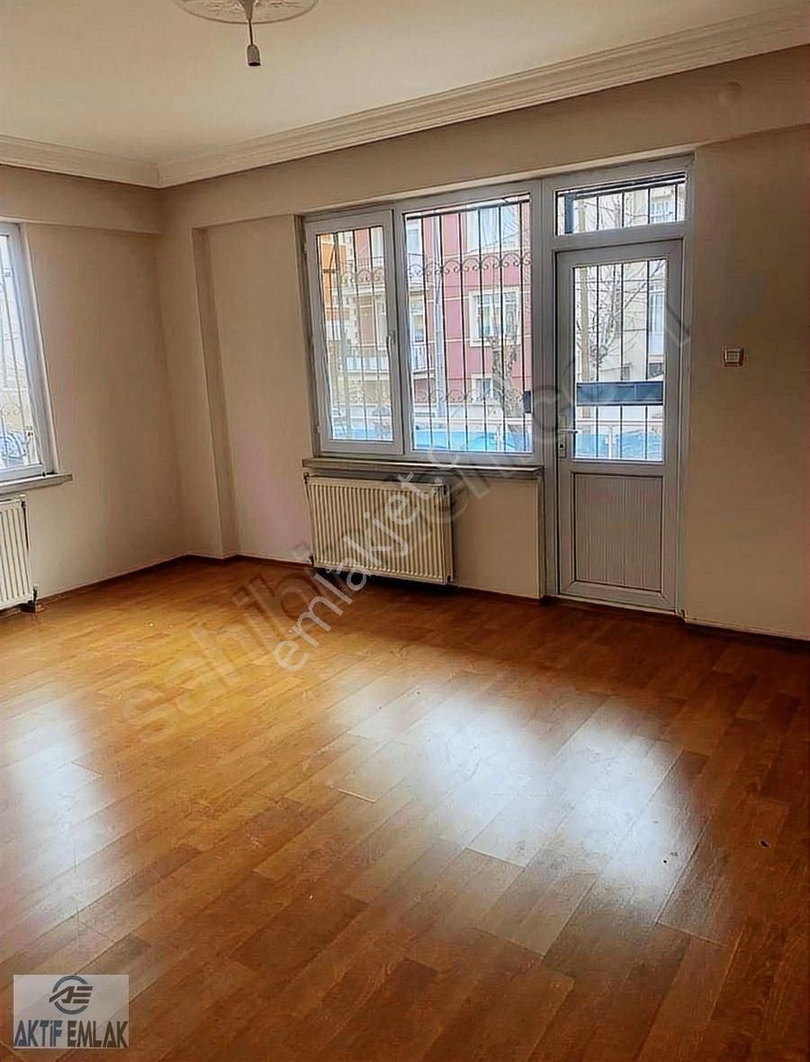 Afyonkarahisar Merkez Esentepe Kiralık Daire Esentepe Mahallesinde 2+1 Doğalgazlı Daire