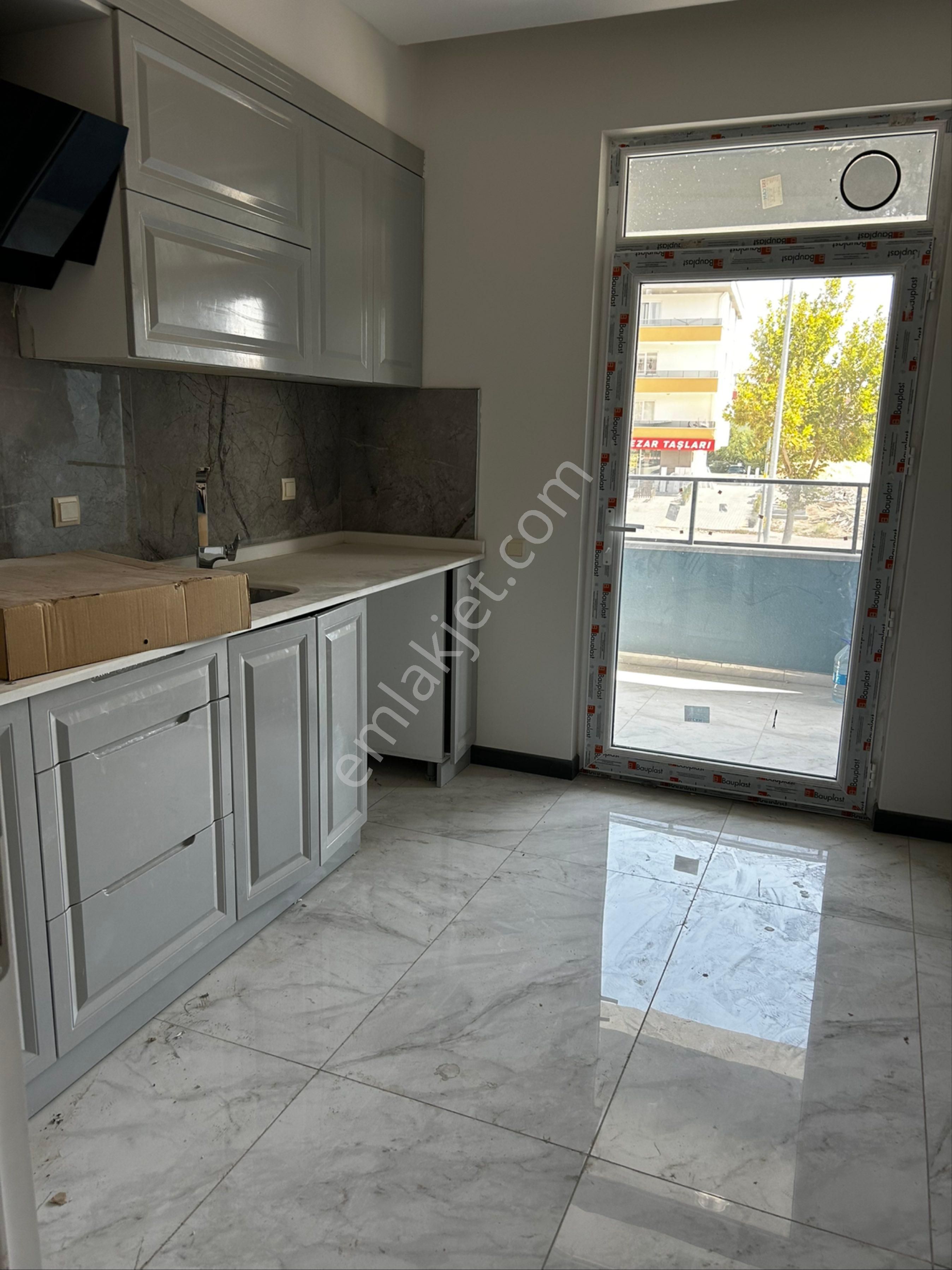 Selçuklu Yazır Kiralık Daire Şafak Caddesi Kiralık Sıfır Daireler