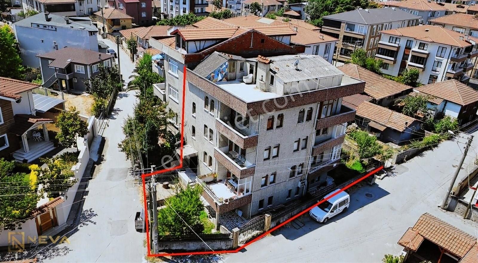 Adapazarı Sakarya Satılık Daire Adapazarı Sakarya Mah'de Komple Satılık Bina