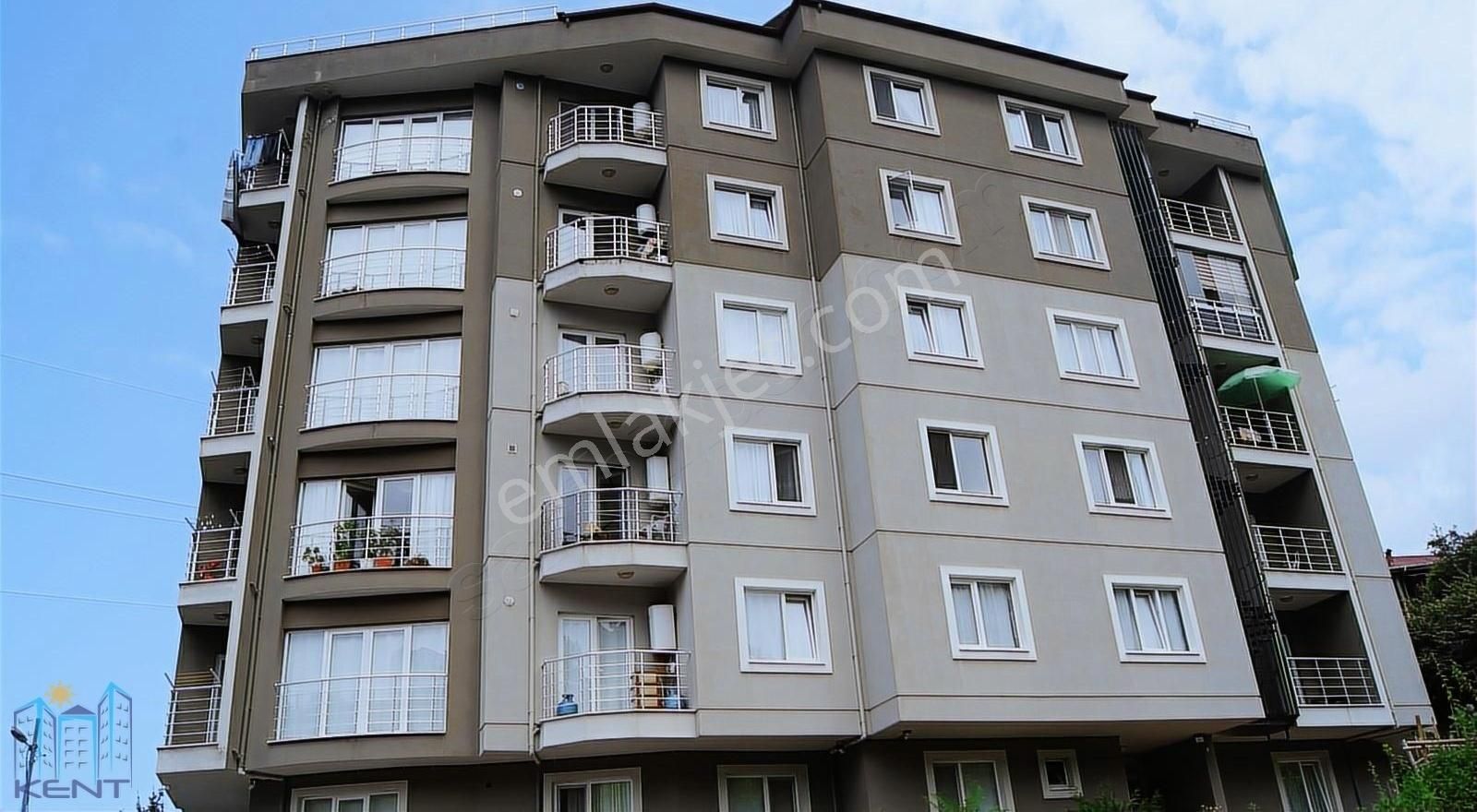 Çayeli Yenipazar Kiralık Daire Çayeli Merkezde Full Eşyalı 3+1 Daire