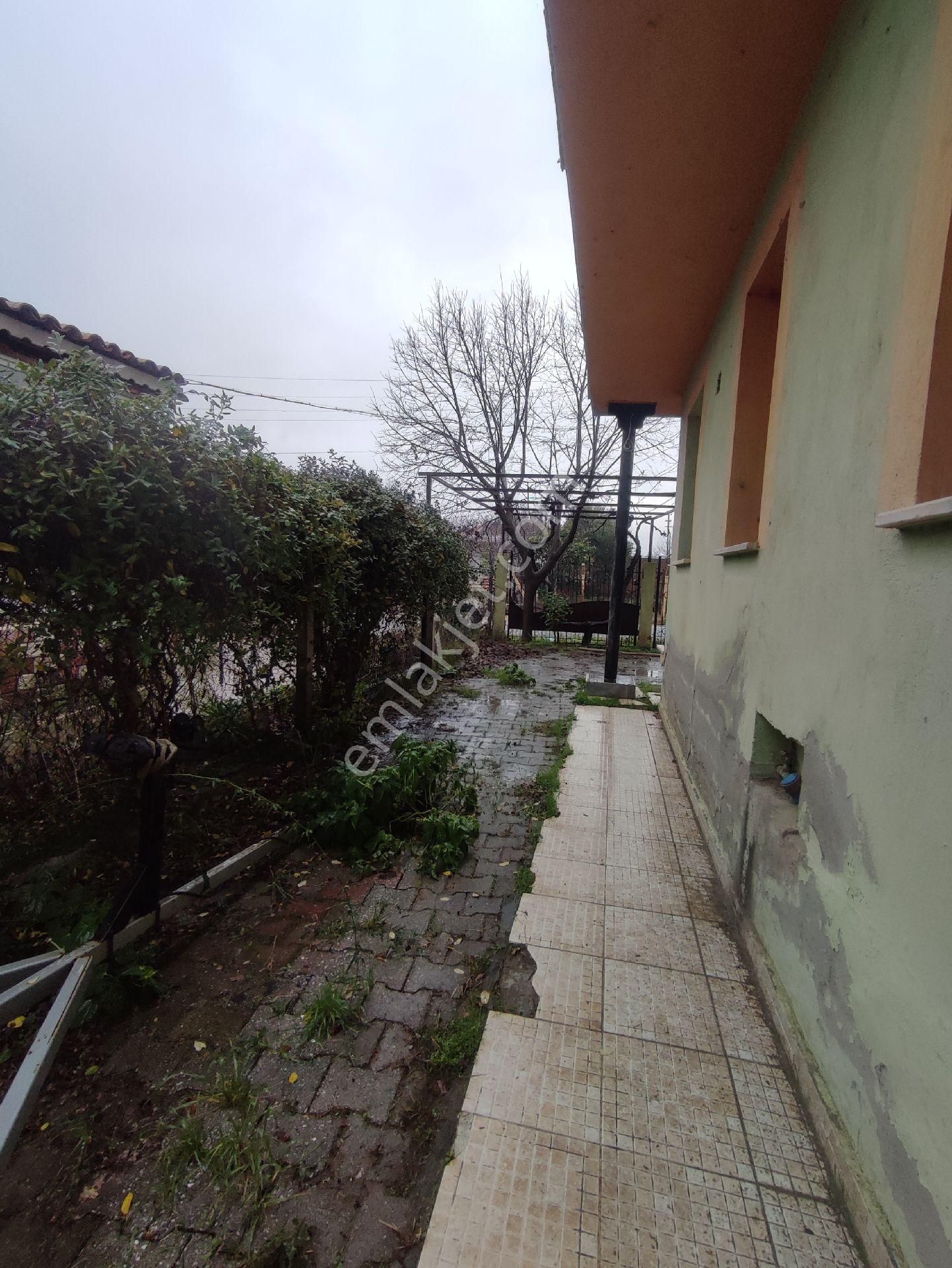 Utku Gayrimenkulden Akhisar Medar Mahallesinde Satılık Müstakil Villa - Görsel 11