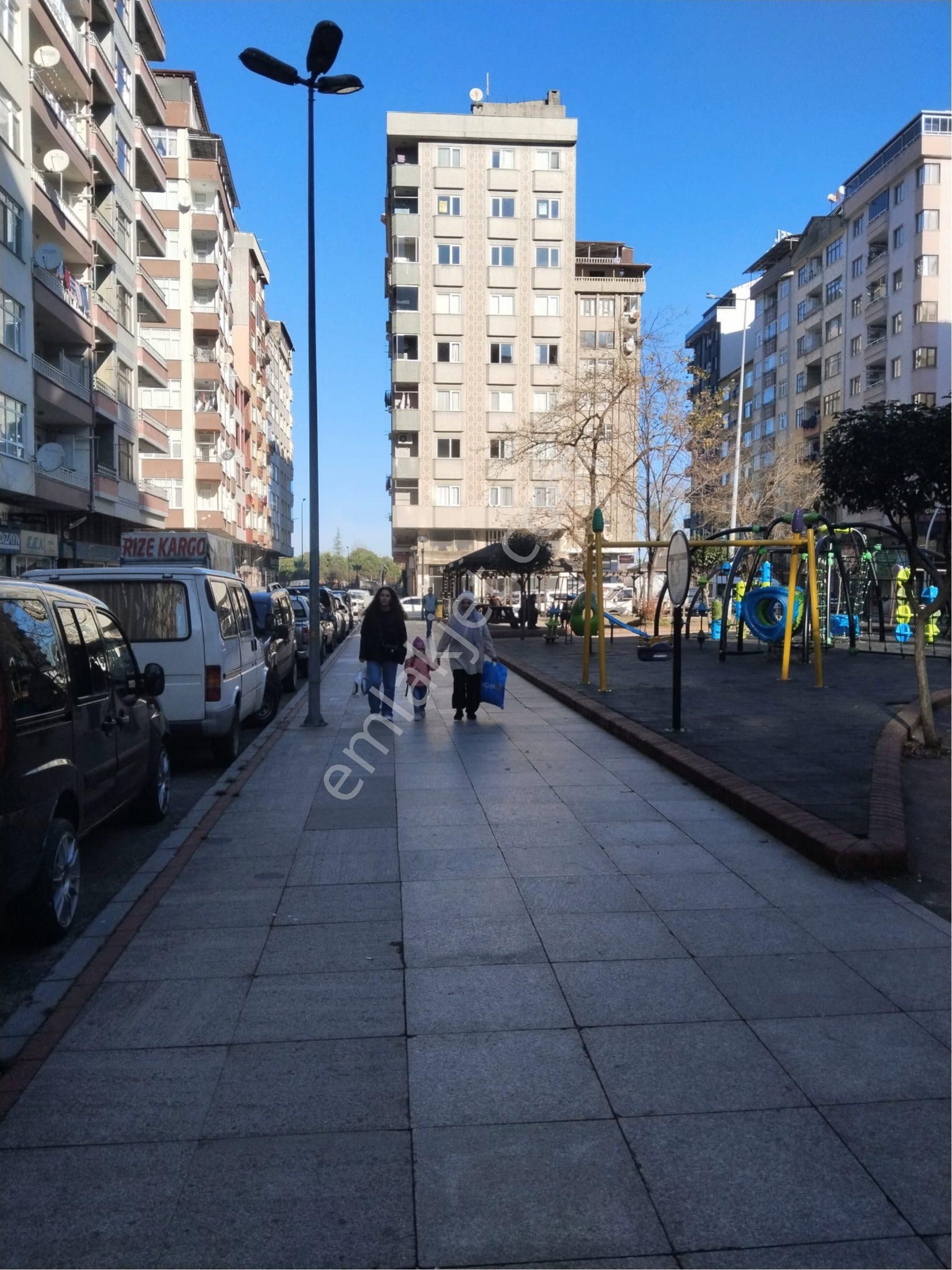 Rize Merkez Ekrem Orhon Kiralık Daire Sahil Cami Yanı Kiralık Daire