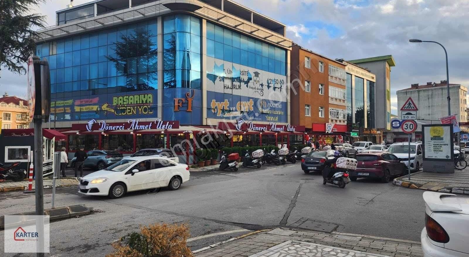 Sancaktepe Sarıgazi Satılık İşhanı Katı Karter Gayrimenkuldan Satılık İş Merkezi