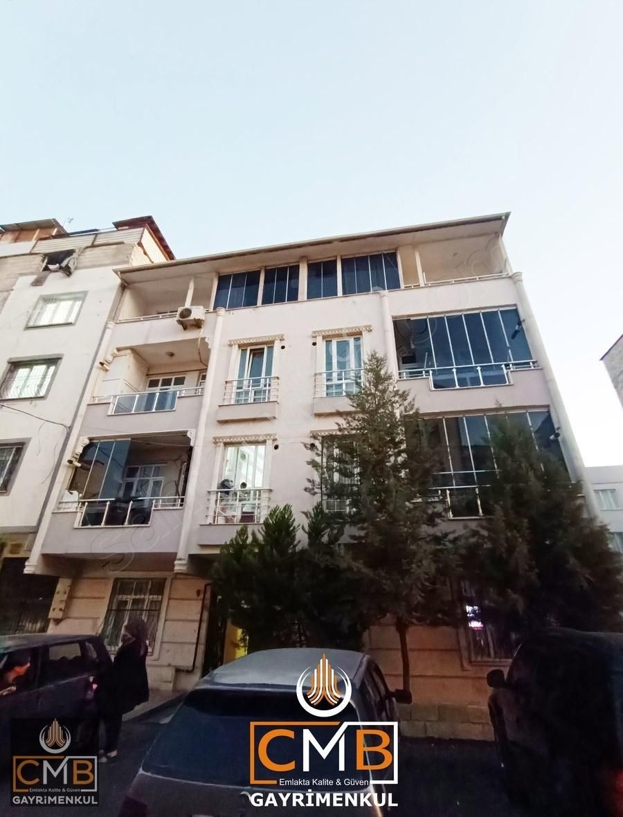 Şahinbey Güneş Satılık Daire Cmb'den Güneş'de Satılık İskanlı 2+1 Arakat Daire