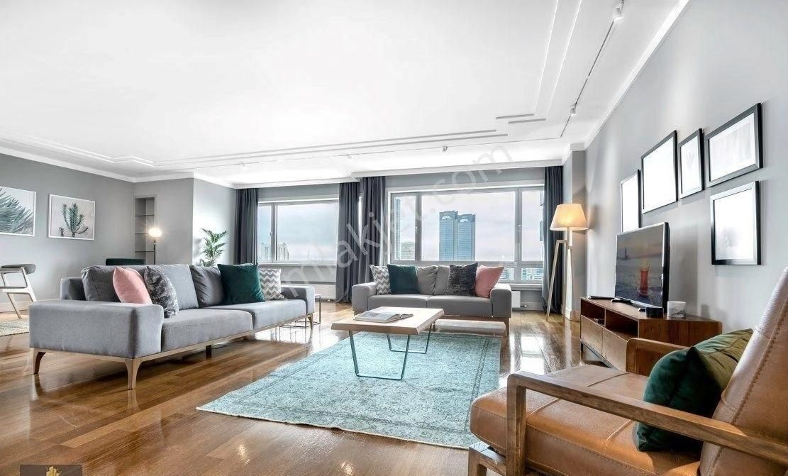 Şişli Esentepe Kiralık Daire Levent Metrocity'de 6-12 Ay Kiralamaya Uygun 3+1 Eşyalı Daire