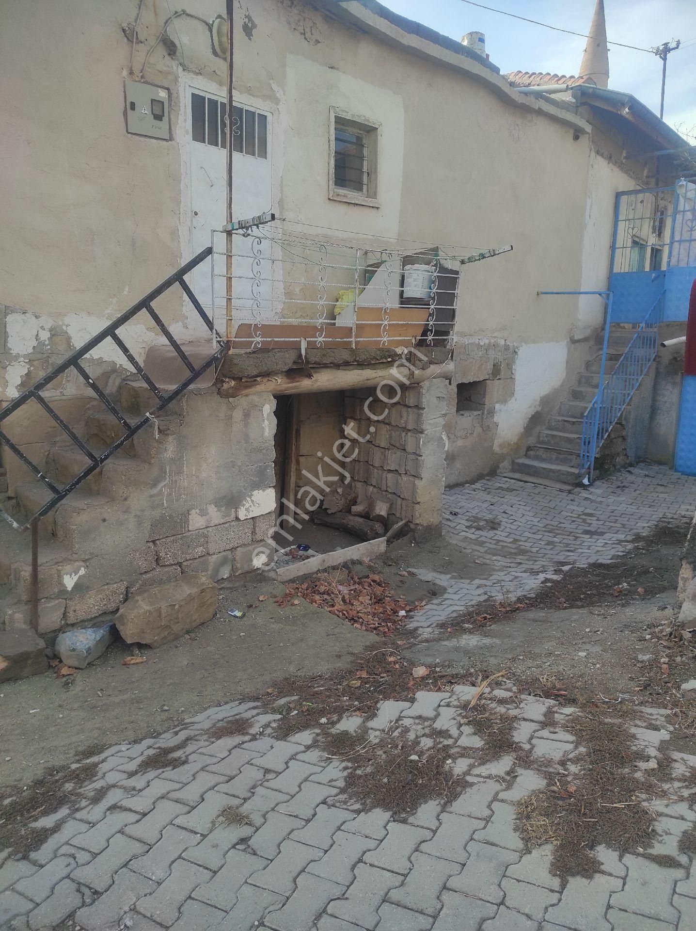 Kaçmaz Emlaktan Yeşilhisarda Satılık 3 Tane Müstakil Ev Yanyana Tek Fiyat - Görsel 2