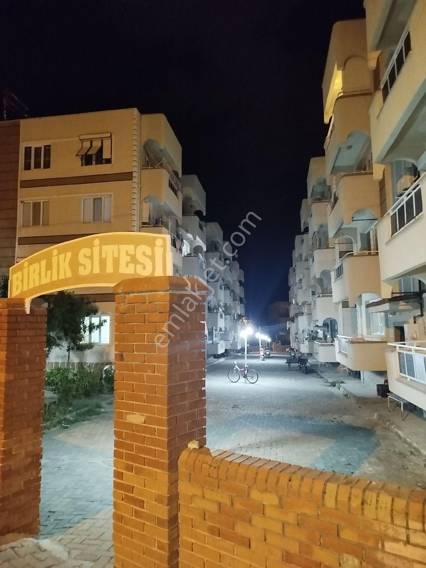 Kırkağaç Şair Eşref Kiralık Daire Sahıbınden Esyalı Kıralık Daıre