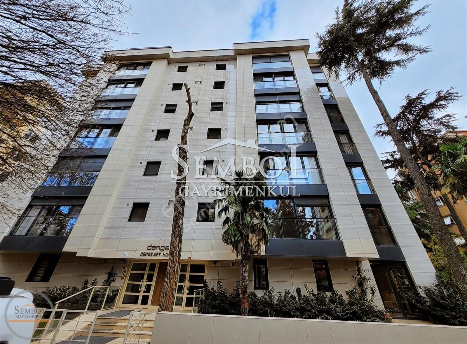 Kadıköy Erenköy Satılık Apartman Dairesi Erenköy Marmaray Yakını İşyerine Uygun Y.giriş. 2+1 Satılık